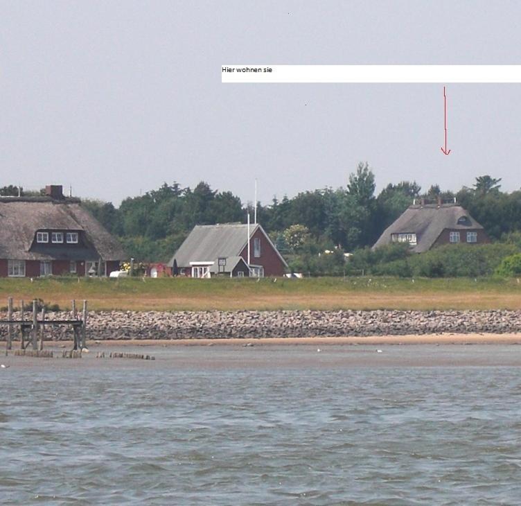 Gaestehaus Kapitaen Jan Ricklefs Nebel  Kültér fotó